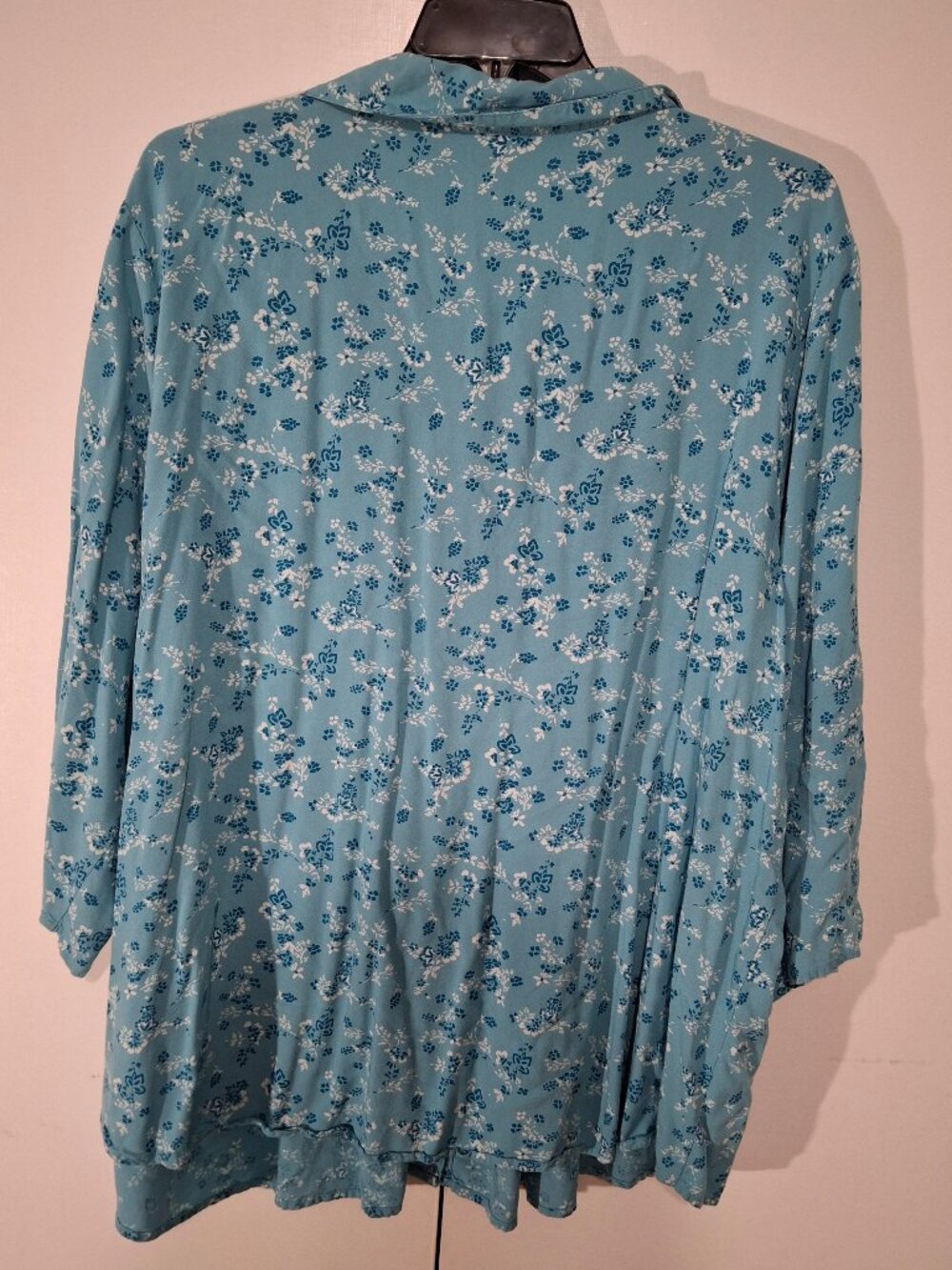 Woman Within 3X Blue Floral Pintuck Button Front Tunic Blouse Plus Size - Picture 3 of 7